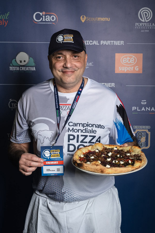 Luigi Pappacena secondo al Mondiale Pizza DOC 2025: un altro traguardo per il pizzaiolo di Spinetoli